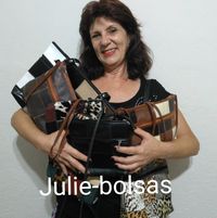 Julie Bolsas